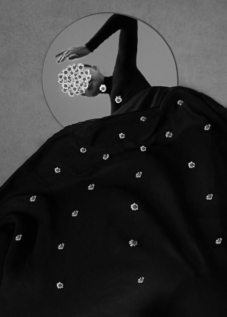 Original Conceptual Women Photography by Xidong Luo
